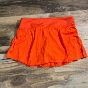 Adidas Women’s Tennis Skort Size Large – Gently Used, Vibrant Orange